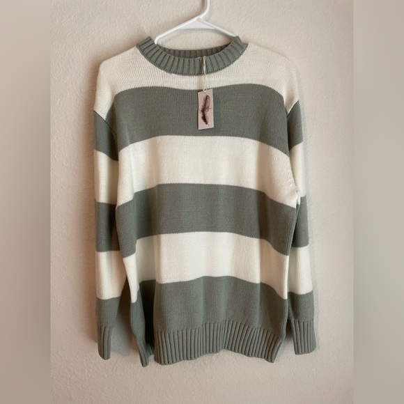 Jessica Simpson Women's Warm and Cozy Striped Sweater - Light Green size S-NWT - Picture 4 of 4